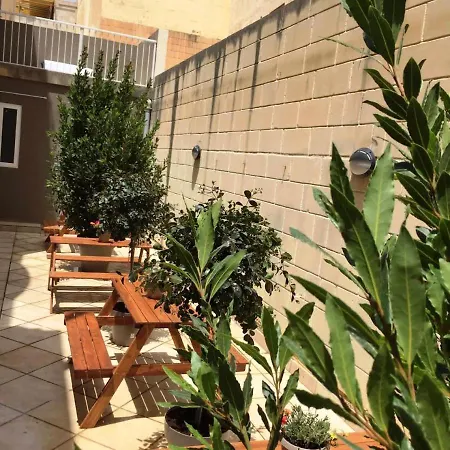 Affittacamere Swieqi Charming 5 Double Bedroom, Private Bathroom, Balcony View